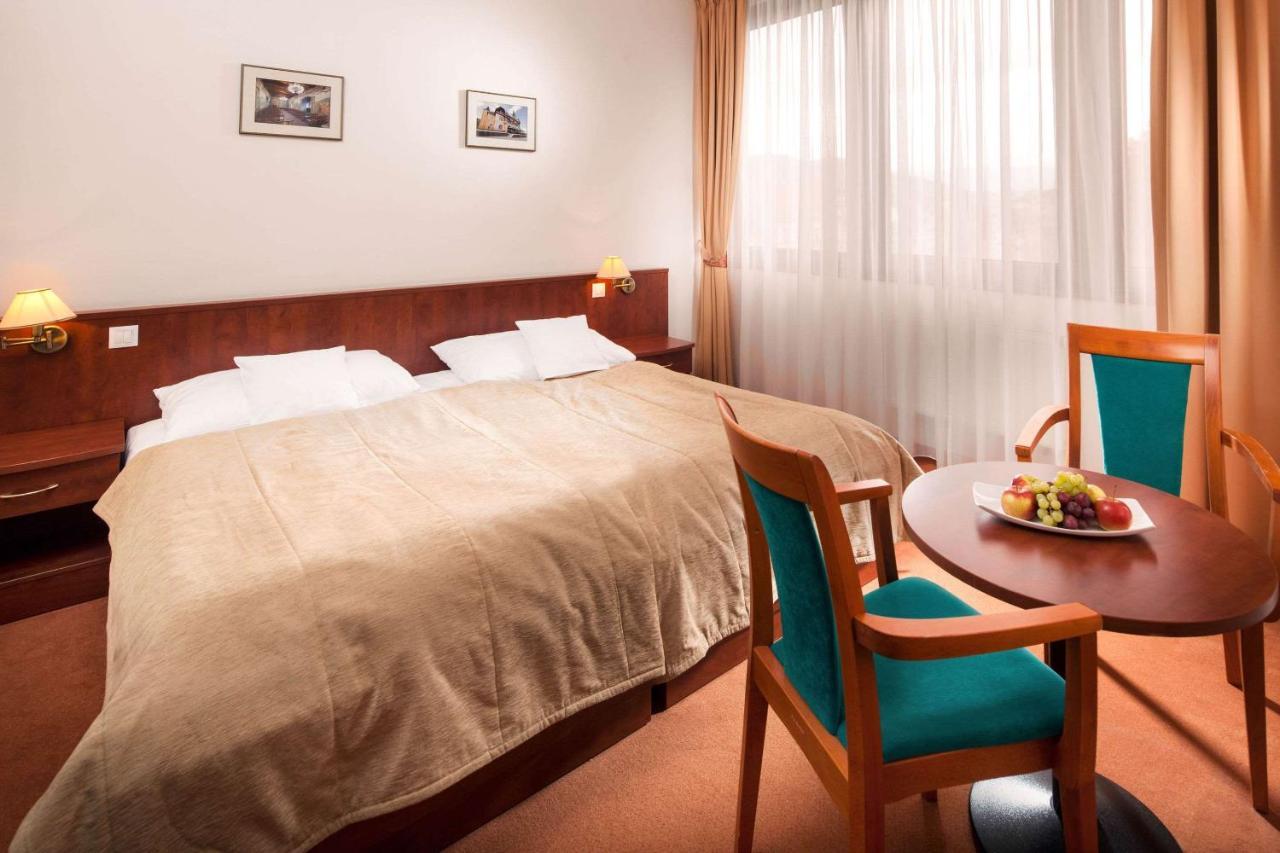 Ústí nad Labem Hotel Vladimir מראה חיצוני תמונה